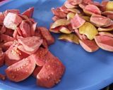 A picture of step 1 of Red Guava Tangy Delight.
