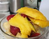 Foto del paso 2 de la receta Batido de mango con fresa, plátano y leche 🍓🍌