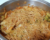 Foto del paso 6 de la receta: Fideos con alcachofas, brócoli y langostinos