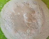 A picture of step 2 of Puff puff.