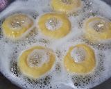 Foto langkah ke 7 dari resep Donat Kentang.