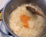 Foto del paso 3 de la receta: Cebolla frita con salsa de zanahoria