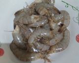 Foto langkah ke 1 dari resep Udang Asam Manis.