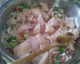 A picture of step 2 of Chicken with olives and feta.
