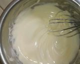 Foto langkah ke 2 dari resep Bolu susu ekonomis tanpa mixer.