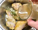 Foto del passaggio 3 della ricetta Pollo speziato e riso basmati