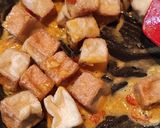 Foto langkah ke 4 dari resep Tahu Saus Telur Asin.