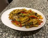 A picture of step 13 of Mac and bell peppers stir fry.