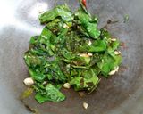 รูปขั้นตอนการทำที่ 2 ของ ใบเหลียงผัดไข่