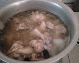 A picture of step 2 of Chicken yakhni pulao 🍚.