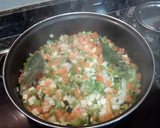 Foto del paso 2 de la receta: Arroz con verduras y pollo al curry