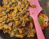 Foto langkah ke 4 dari resep Kerang Kupas Ala Warteg.