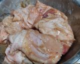 Foto langkah ke 2 dari resep Ayam Goreng Saos Kungpao.