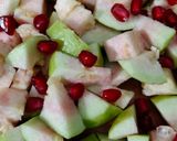 A picture of step 3 of Zesty Pomegranate & Guava Fruit chaat.