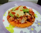 Foto del paso 4 de la receta: Tostadas de mariscada