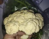 Foto langkah ke 1 dari resep Sop kembang kol tahu.