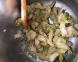 Foto del paso 2 de la receta: Arroz caldoso con marisco 🍤 y verduras