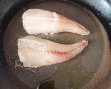 Foto del paso 1 de la receta: Rape en Salsa de Vino Blanco