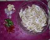 Foto langkah ke 1 dari resep Cah Tauge.