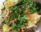 A picture of step 4 of Leftover potato curry and rice muffin.