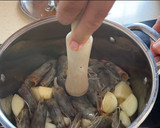 Foto del paso 1 de la receta Pasta con langostinos y salsa de leche de coco