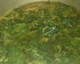 Foto langkah ke 4 dari resep Lodeh daun singkong dan lembayung.