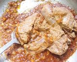 A picture of step 6 of DeliMoja's Chicken Gravy.