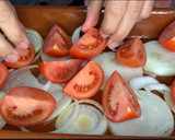 Foto del paso 1 de la receta: Sardinas fritas y verdura al horno