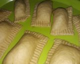 A picture of step 9 of Meat pie.