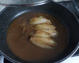 Une image de l'étape 7 de Côtes de porc normande et sa sauce à la pomme.