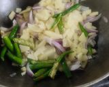 A picture of step 1 of Poha.