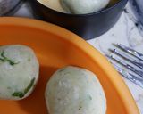 A picture of step 3 of Chicken cheese balls..