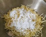Foto langkah ke 2 dari resep Hash Brown Pizza.