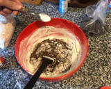 Foto del paso 3 de la receta: Cookies de avena, coco y chips 💗