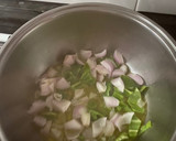 Foto del paso 2 de la receta: Consomé de verduras 🍆