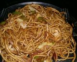 वेज़ चाऊमीन (Veg Chowmein Recipe in Hindi) रेसिपी चरण 2 फोटो