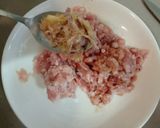รูปขั้นตอนการทำที่ 1 ของ แกงจืดกวางตุ้งหมูสับ