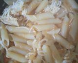 A picture of step 3 of Tomato cheese pasta.