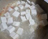 Foto langkah ke 3 dari resep Sup Tahu Rebus Jamur Enoki.