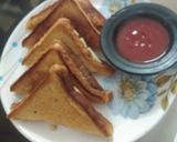 A picture of step 3 of Toasted sandwich.