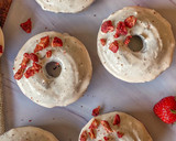 Foto del paso 3 de la receta: Donuts de algarroba y fresas