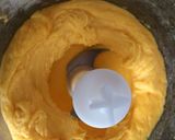 Hình bước làm 2 của món Kem xoài không thể dễ hơn.