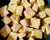 A picture of step 3 of Tawa Paneer.
