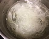 A picture of step 1 of Sashimi Fish Salad.