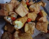 Foto langkah ke 6 dari resep Tahu Cabe Garam.