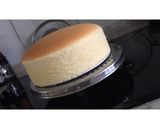 A picture of step 10 of Japanese Cheesecake.