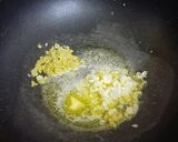 A picture of step 1 of Leftover chapati noodles in 10 minutes.