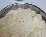 A picture of step 3 of Meat with potatoes in the oven.