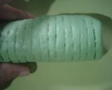 Foto langkah ke 6 dari resep Pandan Wool Roll Bread.