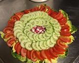 Une image de l'étape 10 de Salade de sucrines,concombre,tomates et radis roses.